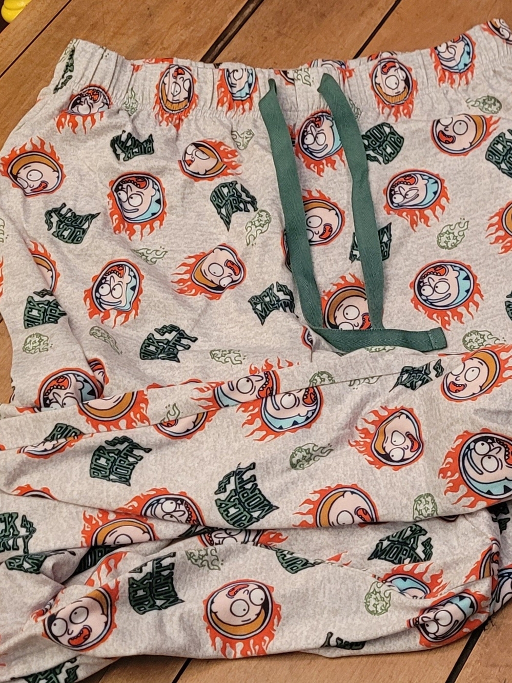 🥳5/$25!🥳 Gray Graphic Drawstring Pajama Pants with Green Accents